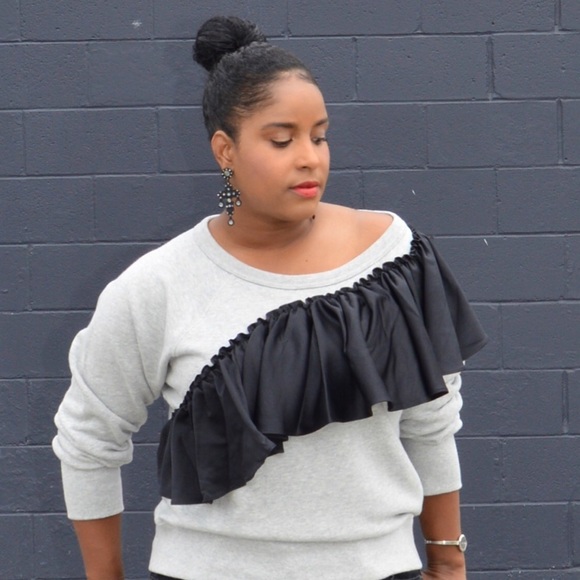 Jcrew Ruffle sweatshirt - Picture 3 of 3